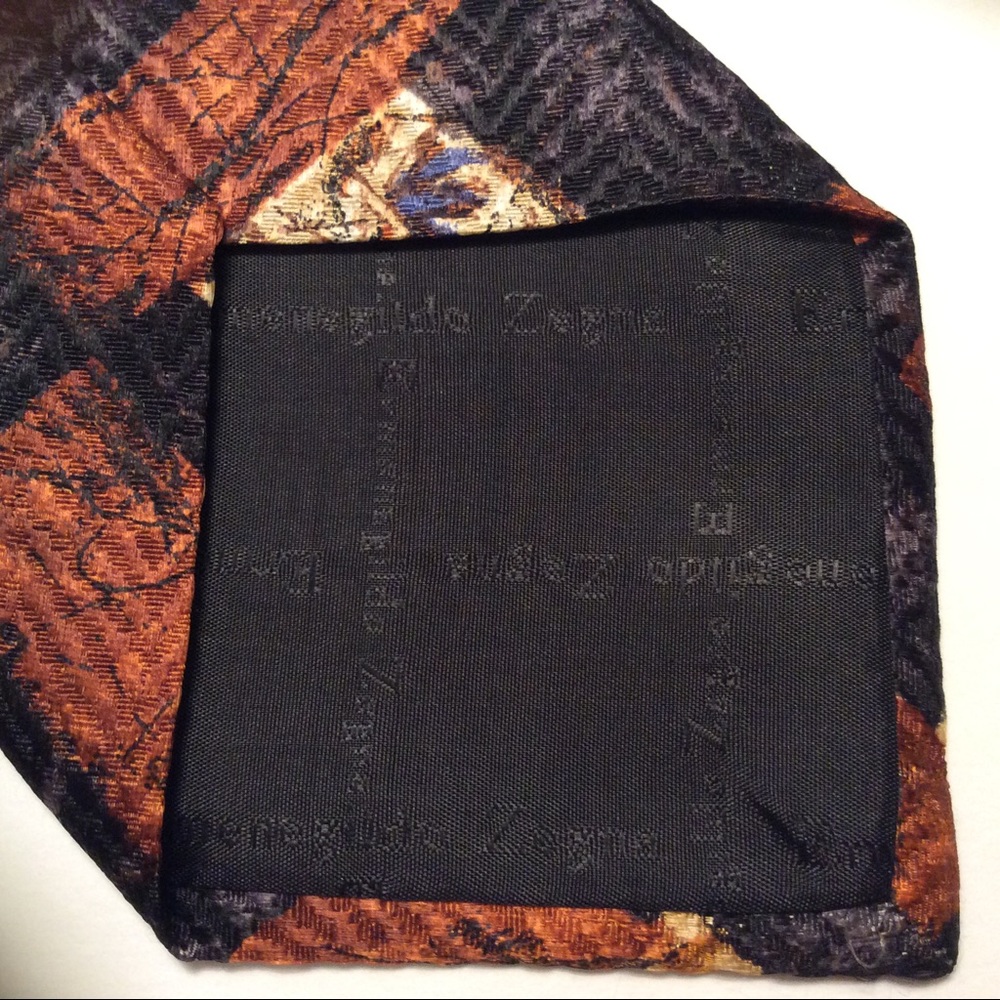 Ermenegildo Zegna copper and black silk tie
58x4” - Picture 3 of 6